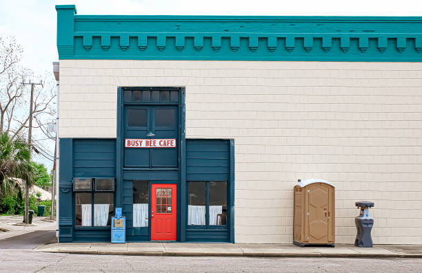 Best Portable bathroom rental  in Goshen, CA